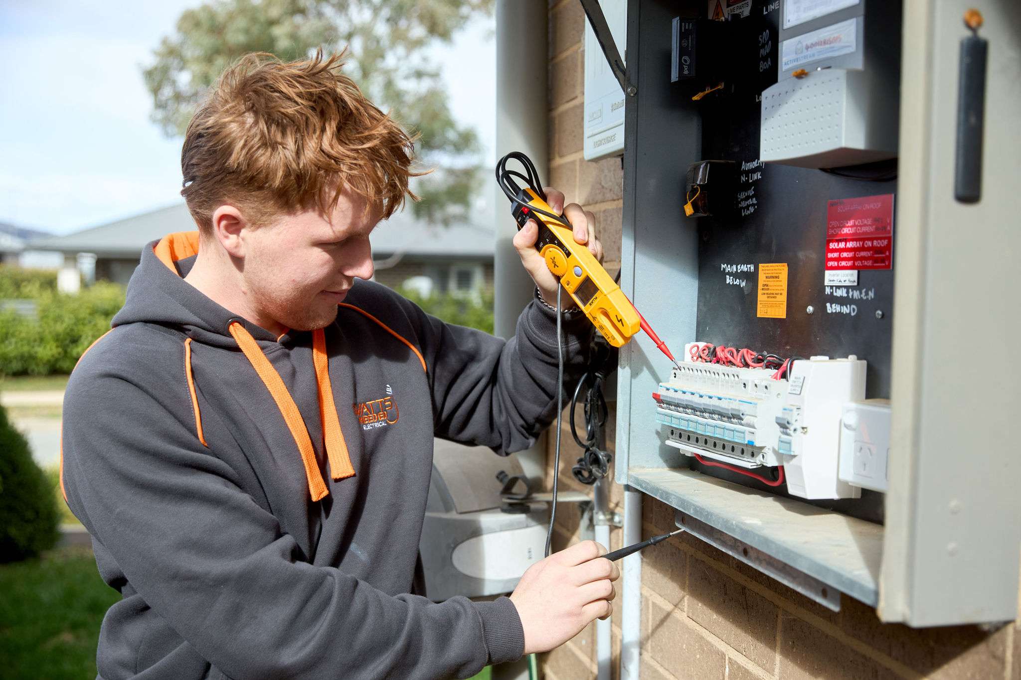 Electrical repairs and maintenance in Canberra